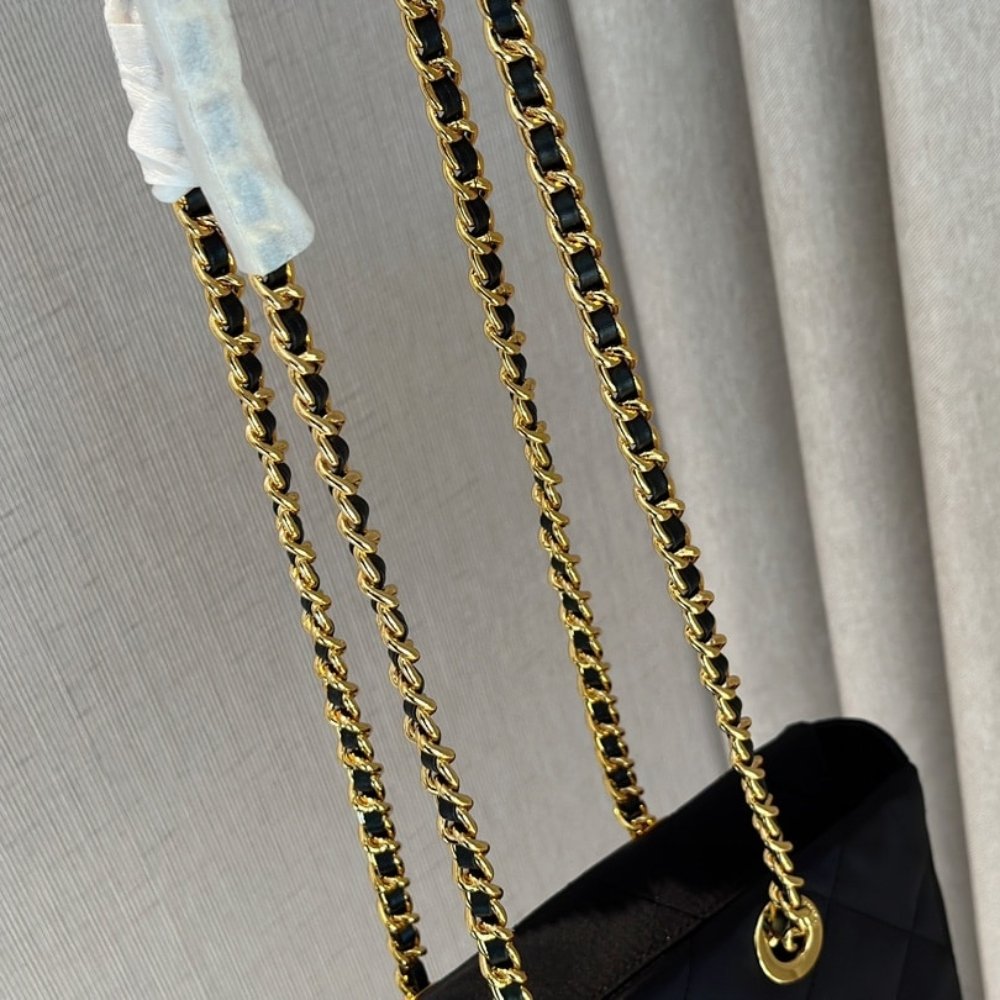 Pra*a Re Edition 1995 Chaîne Re Nylon Tote Bag Black 25Cm 1Bg468 2Aos F0002 V Coo